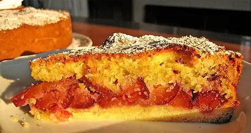 Tart with plums and frangipane