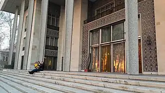 The gate of the Niavaran Mansion.