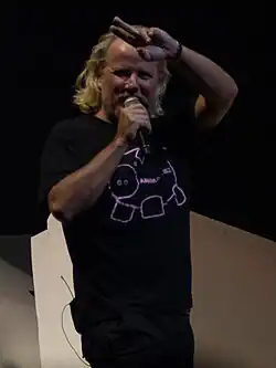 120616-2566-jikatu (7379123334) (cropped).jpg