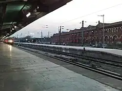 12259 Sealdah–New Delhi Duronto Express – departure from platform 12 (formerly 9B)
