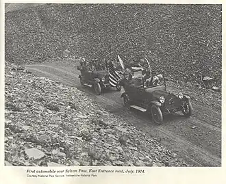 1st automobile over pass, 1914