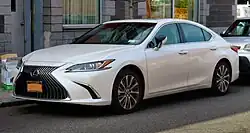 Lexus ES (XZ10)