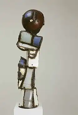 Figure (1980), welded enamel, h. 107 cm