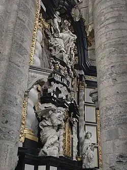 Rear of the main altar in the ambulatory