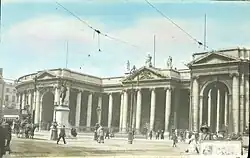 1913 image of the building from College Green