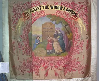 Banner, friendly society (parade) (AM 1991.314.2-2).jpg