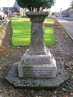 A sundial recording the donation of the Beith War Memorial plot by Lady Cochran-Patrick of Ladyland and Mosside