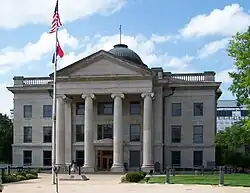 Photograph of the Boone County Courthouse