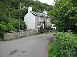 A picture of a building and bridge in Soar