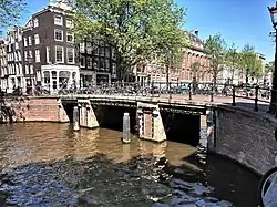 Hartenstraat bridge over the Herengracht