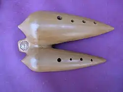 A double-chambered inline ocarina