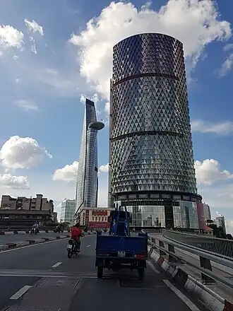 Cầu_Khánh_Hội_(52352824731)