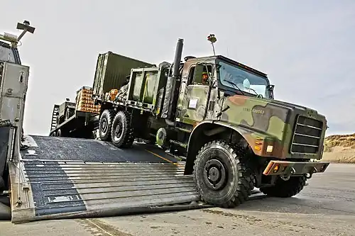 Designation for extended cargo 5.486 m wheelbase MTVRs is MK27 or MK28 (with winch)