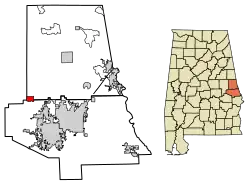 Location of Waverly in Chambers County and Lee County, Alabama.