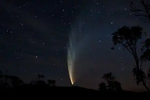 Image 4 Comet McNaught Photo credit: Fir0002 Comet C/2006 P1 (McNaught), as seen from Swifts Creek, Victoria, Australia. This non-periodic comet, the brightest in over 40 years, was discovered on August 7, 2006 by British-Australian astronomer Robert H. McNaught. It was first visible in the northern hemisphere, reaching perihelion on January 12, 2007 at a distance of 0.17 AU. More selected pictures