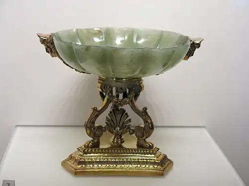Baroque Ionic capital at the top of the base of a cup, by Michel Debourg, 1686-1687, jade and gilded silver, Louvre[26]