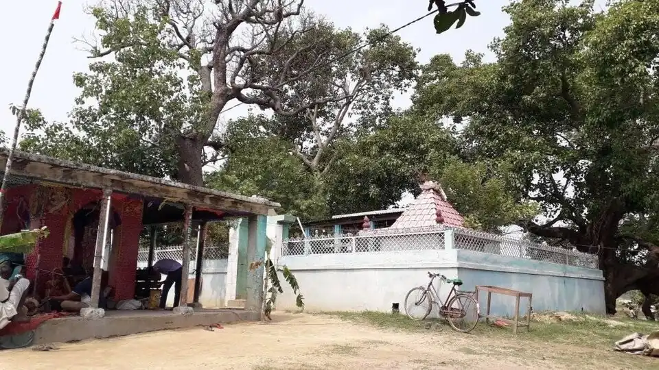 Front view of Dihabarthan from the Eastern to Western side.