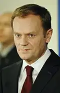 Donald Tusk, 2007 (extended).jpg