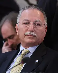 Ekmeleddin İhsanoğlu, Science history professor and diplomat