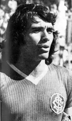 Elías Figueroa pictured in 1974