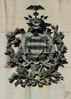 Coat of arms of Valencia featured in the pedestal