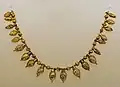 Etruria, classical and late classical goldsmiths, 4th-2nd century BC, necklace with acorn pendant clasp