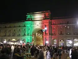 Piazza della Repubblica, Florence, illuminated by the Italian tricolour on 17 March 2011