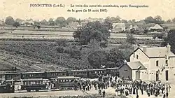 Tramway (foreground) and train (background) at Fondettes station, 18 August 1907.