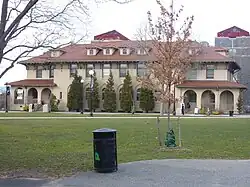 Queens College in New York City still uses many of its original Spanish-style buildings, which were built in the early 20th century.