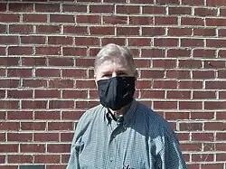 Singers' mask in use