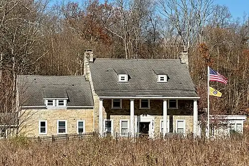 Hill–Hussey Stone House