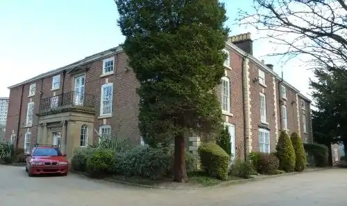 Hurdsfield House (now Brocklehurst Manor) cc-by-sa/2.0 - © Rosie Rowley - geograph.org.uk/p/5217563