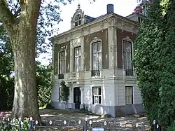 Villa Ouderzorg in Hurwenen