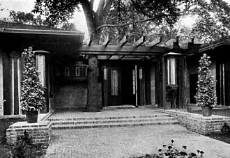 The Kenilworth Club entrance, Kenilworth, Illinois, 1907, George W. Maher