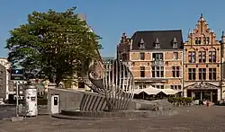 De Golf (The Wave), on Schouwburgplein in Kortrijk