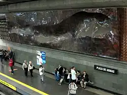 Mural escultórico del cobre by Elisa Aguirre