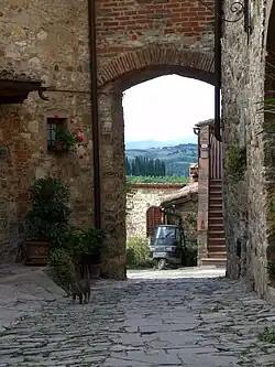 Montefioralle gate