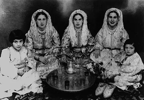 Image 3Moroccan women wearing takshita (1939 photo) (from Culture of Morocco)