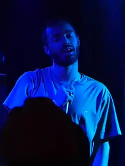 Elsesser performing in 2021