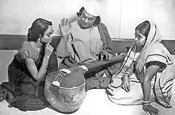 Nazrul teaching Nazrul Sangeet
