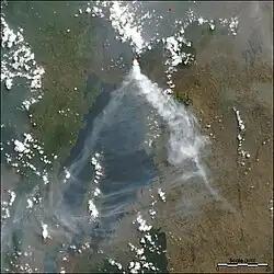 Satellite image of the eruption plume from Nyiragongo in July 2004