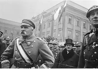 Marshal Józef Piłsudski with Saxon Palace in the background