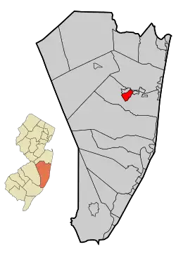 Location of Beachwood in Ocean County highlighted in red (right). Inset map: Location of Ocean County in New Jersey highlighted in orange (left).