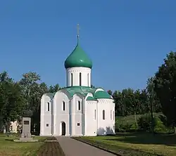 Facades of Transfiguration Cathedral in Pereslavl-Zalessky, with zakomaras