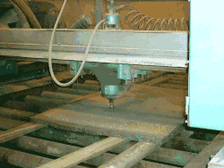 Bush-hammering machine