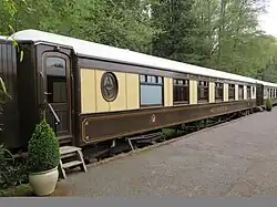 Pullman car Montana at Petworth Old Railway Station B&B