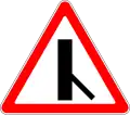 2.3.6 Side road intersection with a minor road