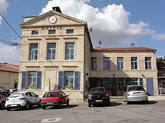 The town hall in Resson