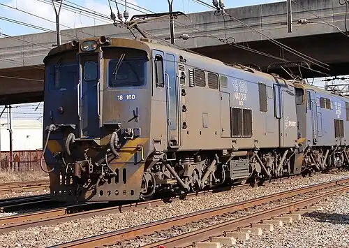 No. 18-160 (E2104) with uncovered drainage holes at Kaalfontein, 23 September 2009