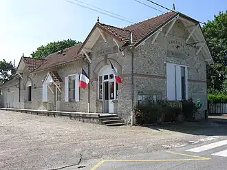 The town hall in Saint-Just-en-Brie